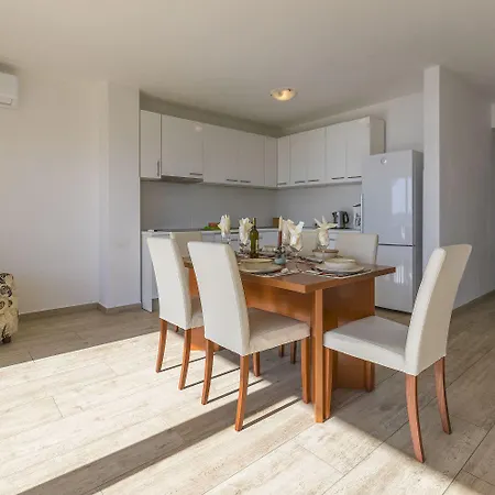 Apartment Helles 100 Meter Zum Strand Crikvenica